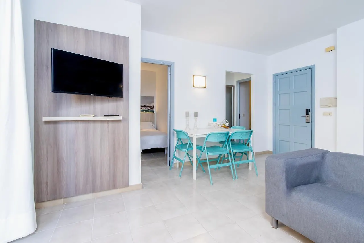 Apartamentos Lago コロニア・サン・ジョルディ 0*,  スペイン