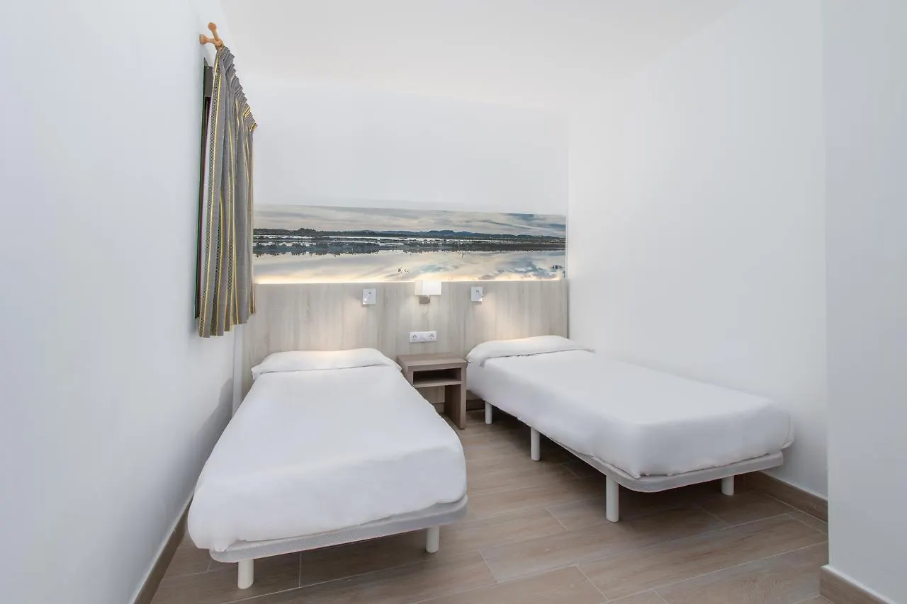 Apartamentos Lago Colonia de Sant Jordi 0*,