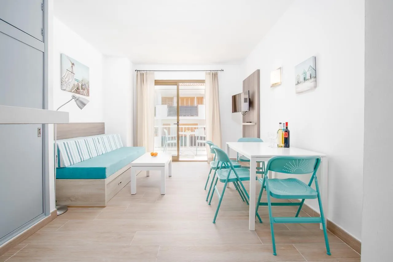 Apartamentos Lago Colonia de Sant Jordi